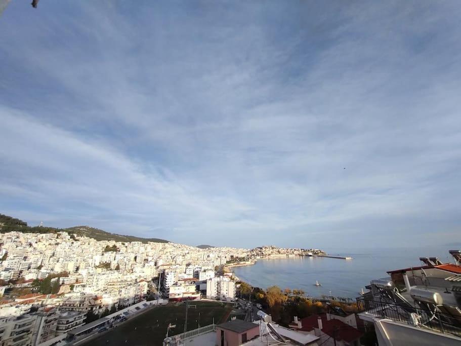 Finas Penthouse,private Terrace,great View,mins From Sea Καβάλα